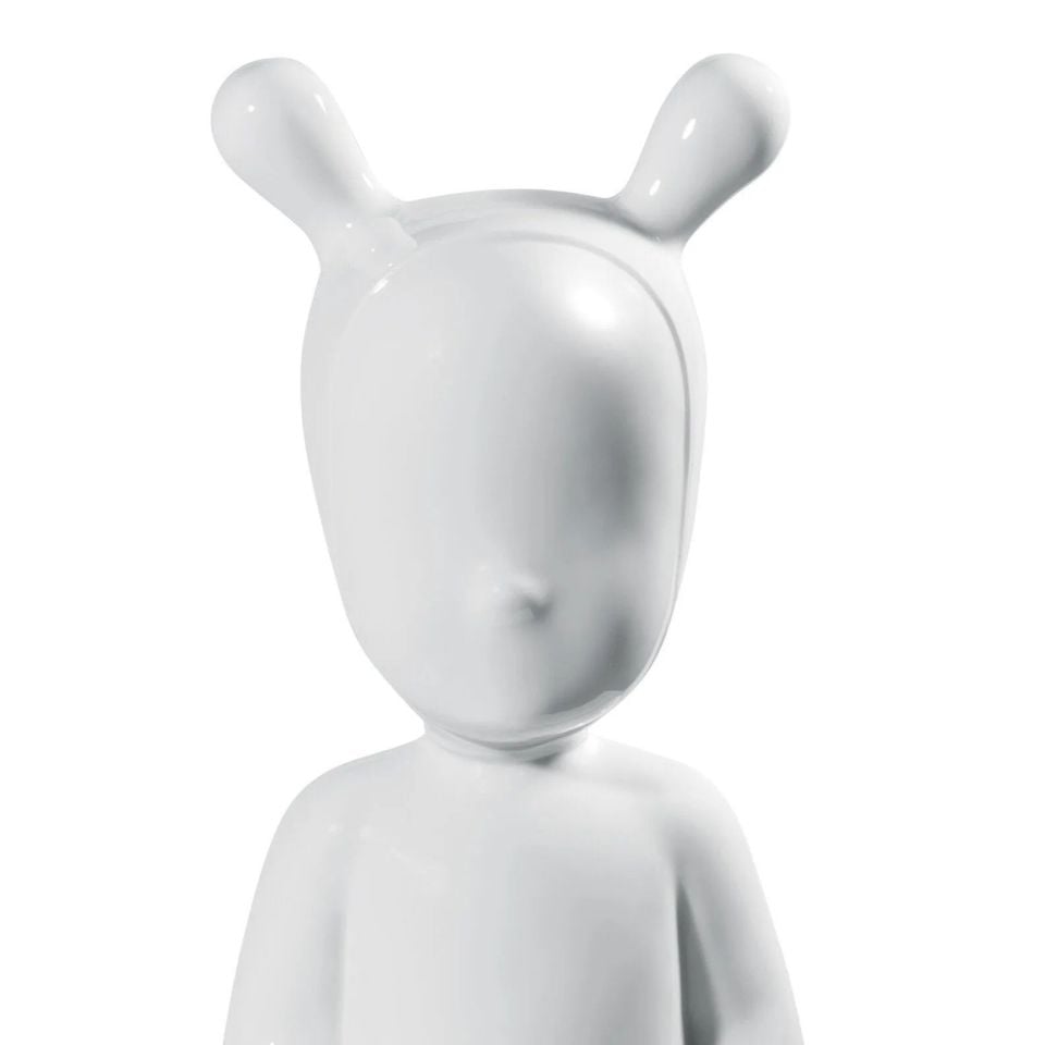 THE WHITE GUEST - LARGE