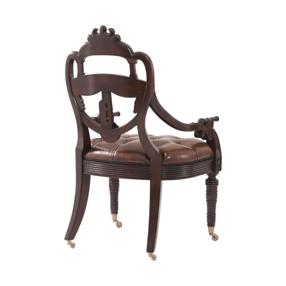 VICTORIAM ACCENT CHAIR