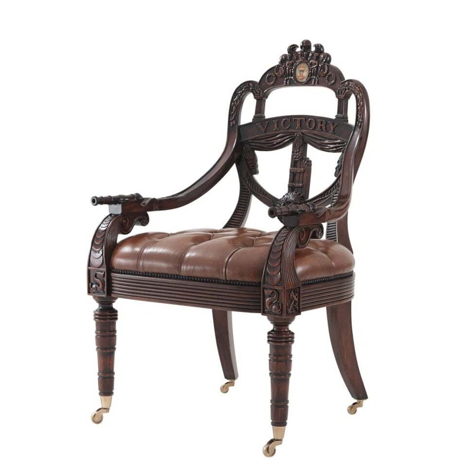 VICTORIAM ACCENT CHAIR