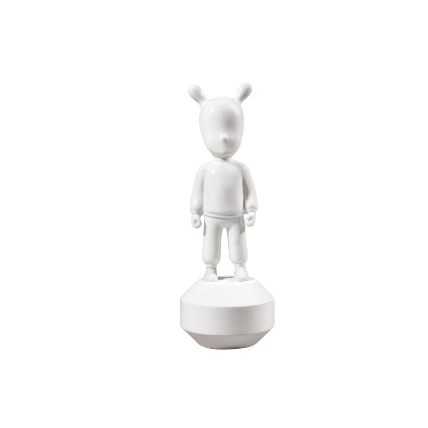 THE WHITE GUEST FIGURINE – SMALL