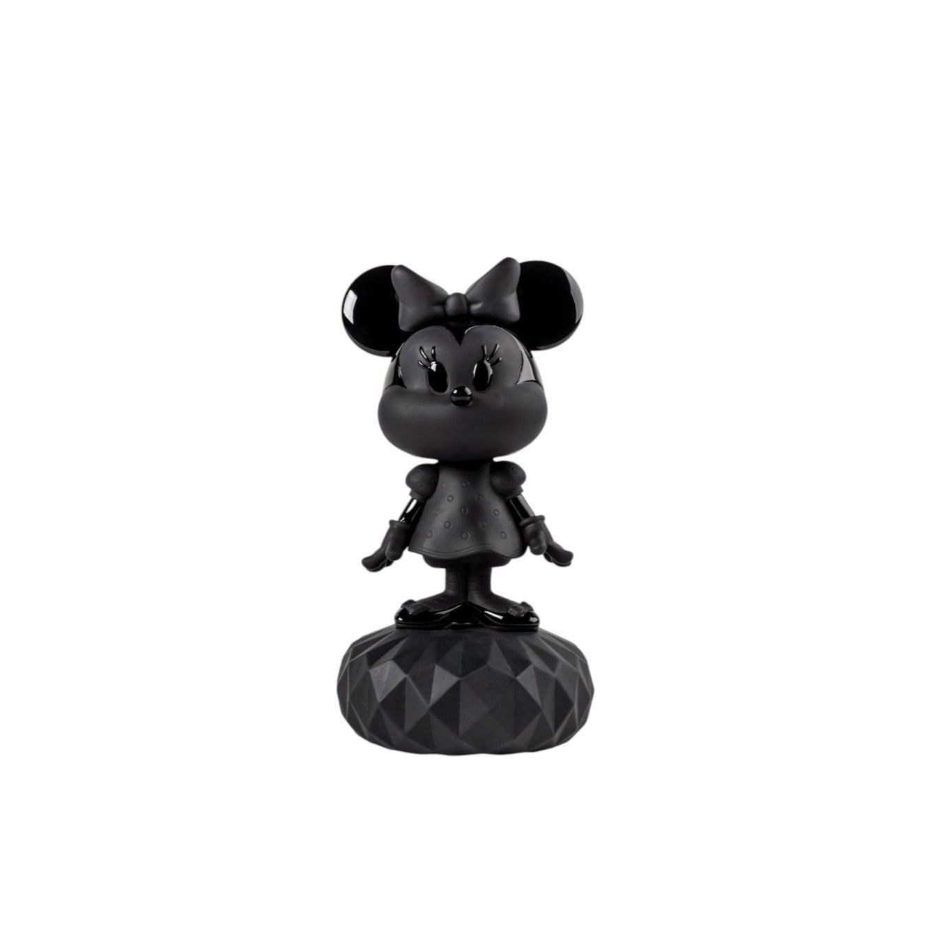 MINNIE TOTAL BLACK SCULPTURE