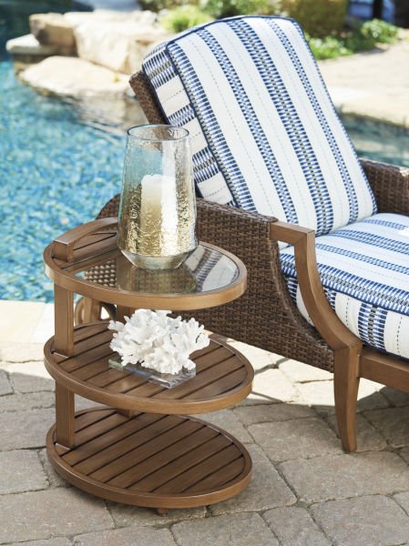 TIERED END TABLE