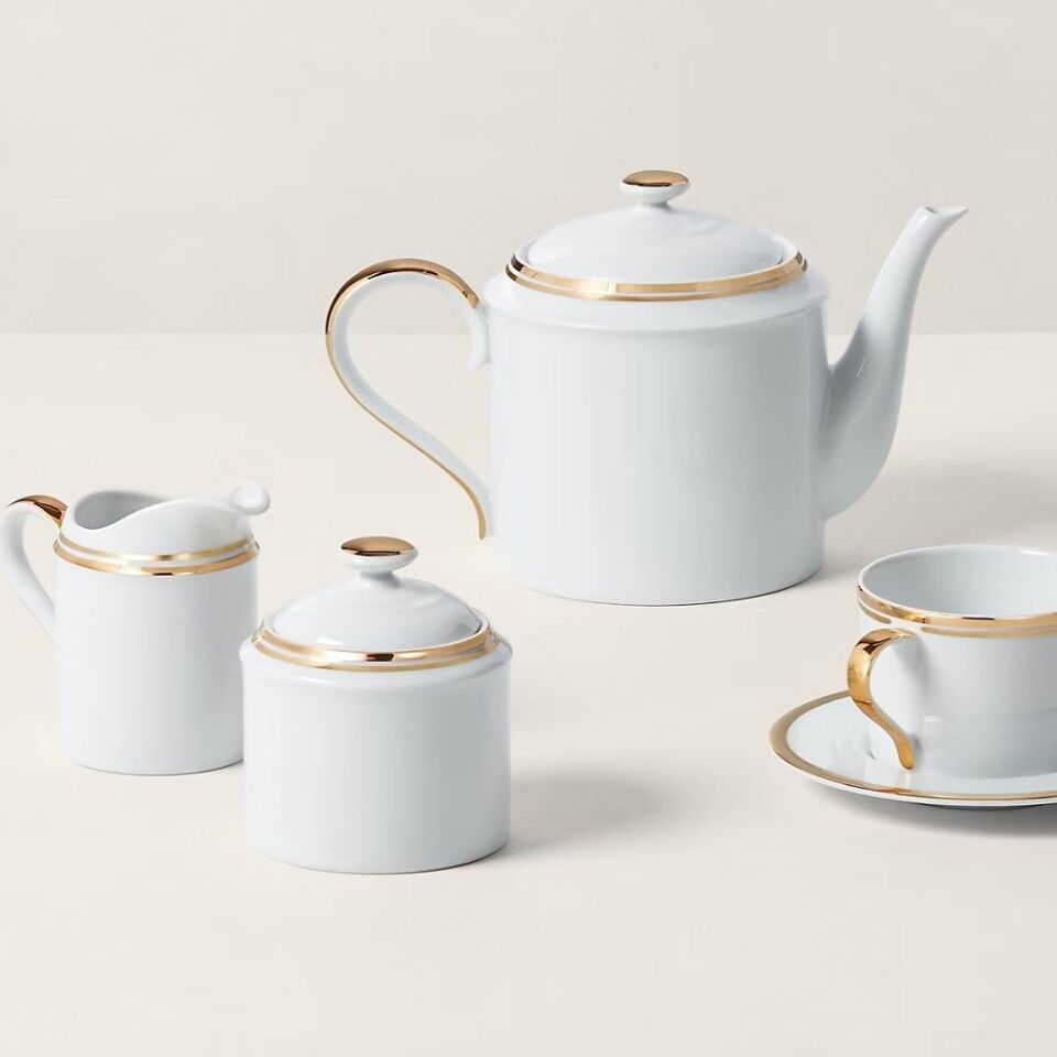 WILSHIRE TEAPOT /  GOLD