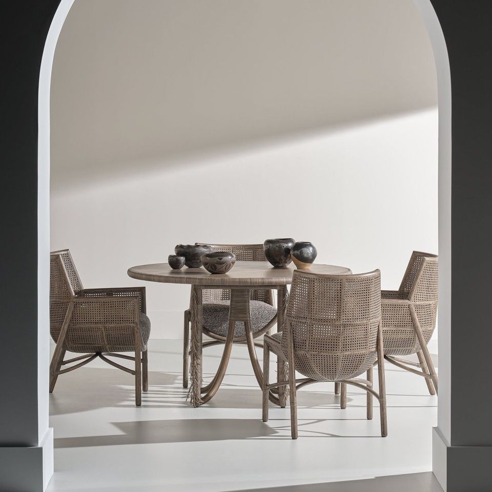 TARU COUNTER STOOL