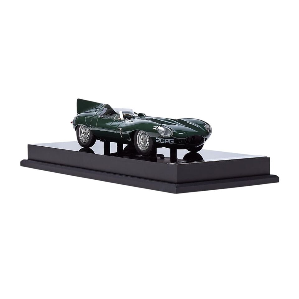 1955 JAGUAR XKD MODEL ARABA