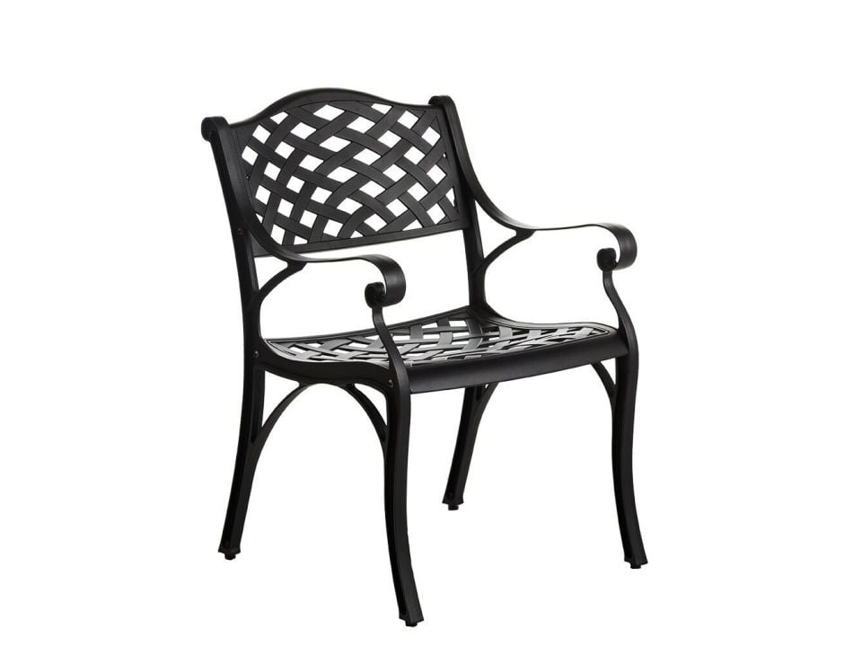 CHAIR WITH ARMS