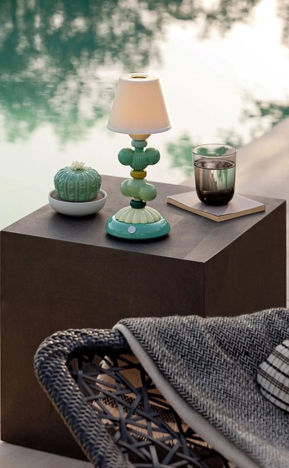CACTUS FIREFLY TABLE LAMP