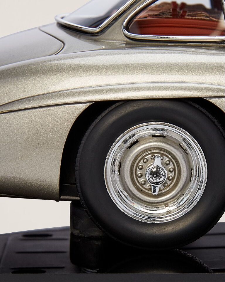 1955 MERCEDES-BENZ 300 SL “GULLWING” COUPE ARABA