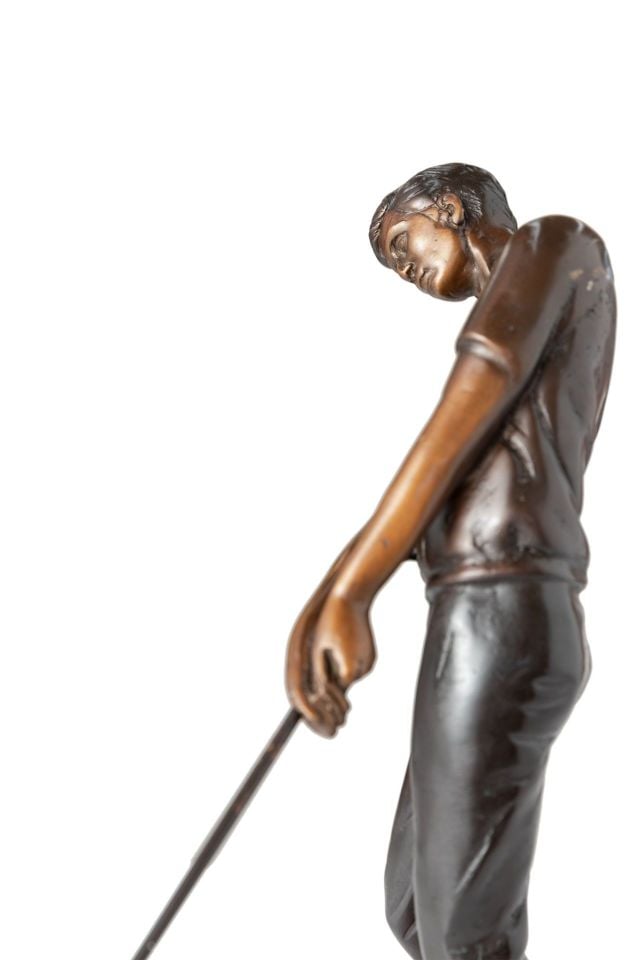 GOLFER