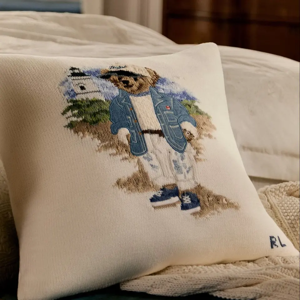 BY THE SEA POLO BEAR DEKORATİF YASTIK