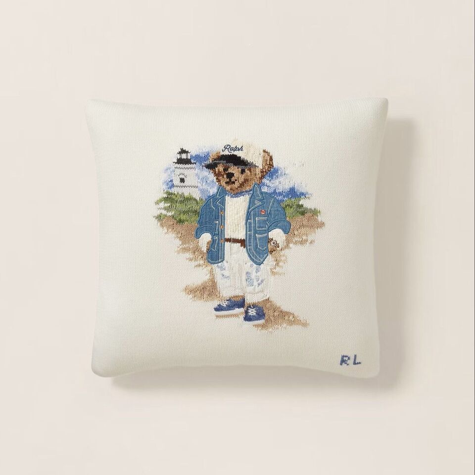 BY THE SEA POLO BEAR DEKORATİF YASTIK