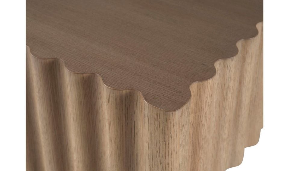 MALTA COCKTAIL TABLE