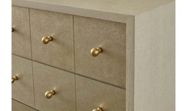 COUTURE DRESSER
