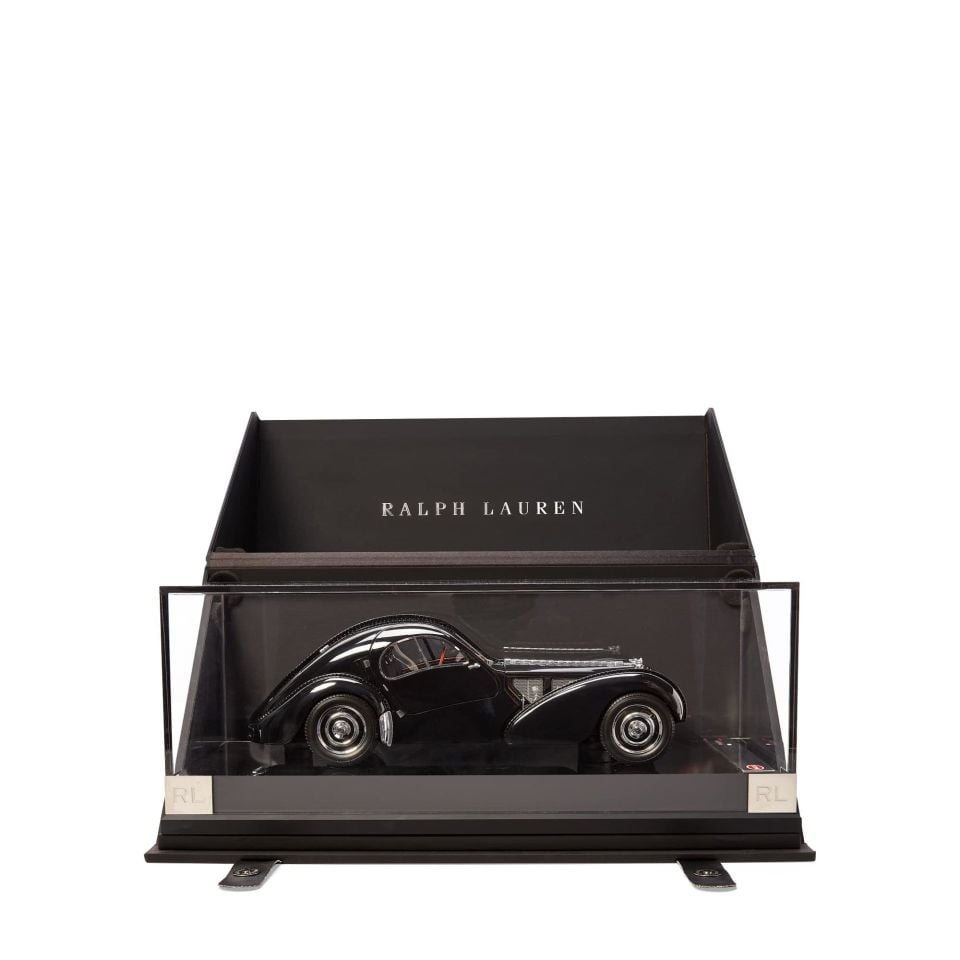 BUGATTI 57SC ATLANTIC COUPE MODEL CAR