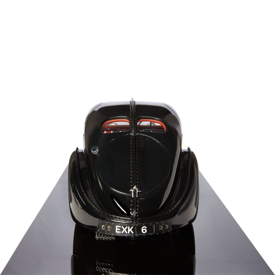BUGATTI 57SC ATLANTIC COUPE MODEL CAR