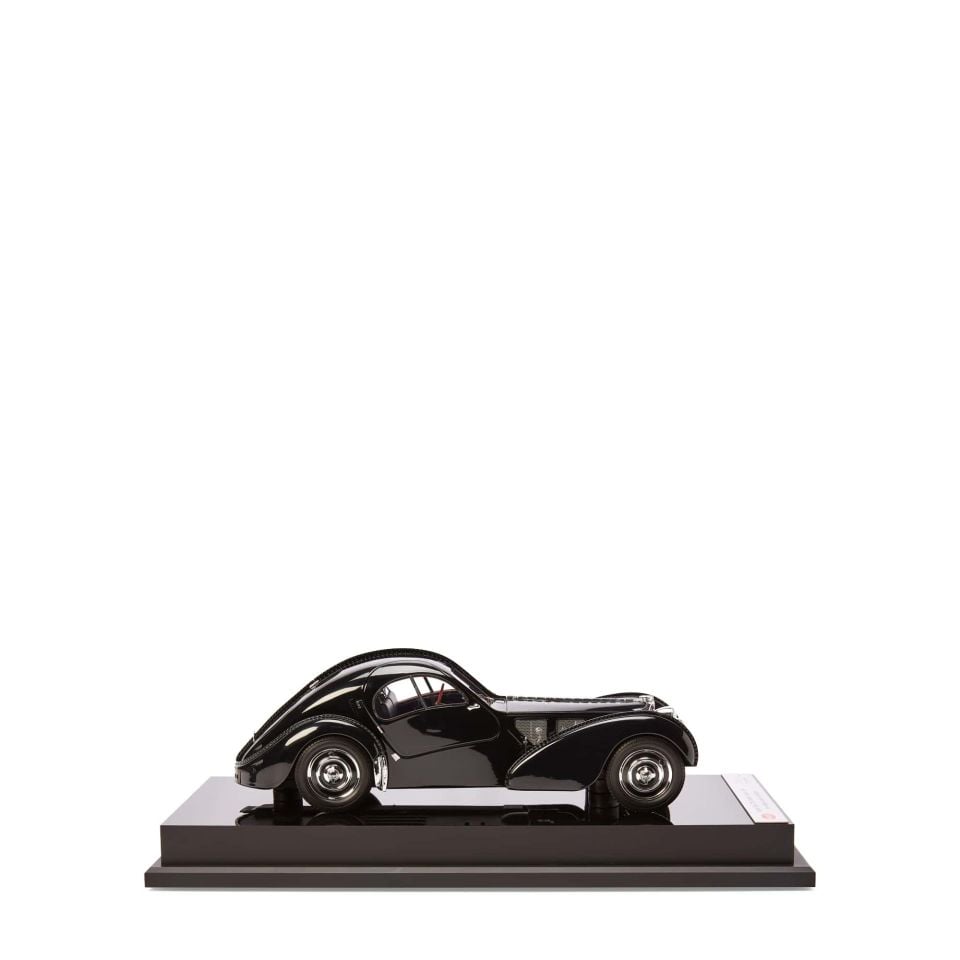 BUGATTI 57SC ATLANTIC COUPE MODEL CAR