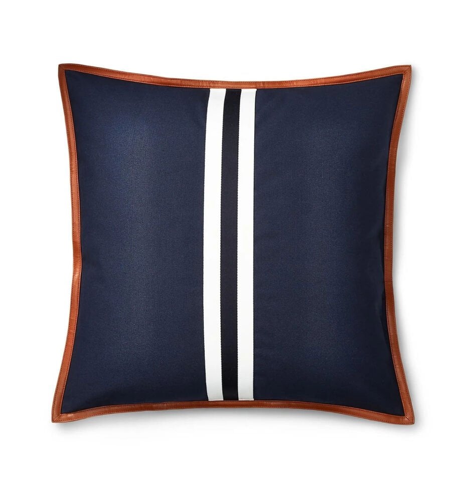 LAFAYETTE THROW PILLOW