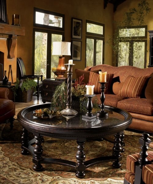 PLANTATION COCKTAIL TABLE