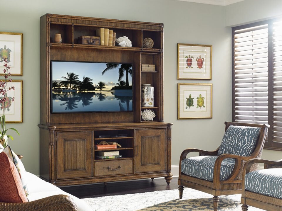 PELICAN CAY ENTERTAINMENT CONSOLE