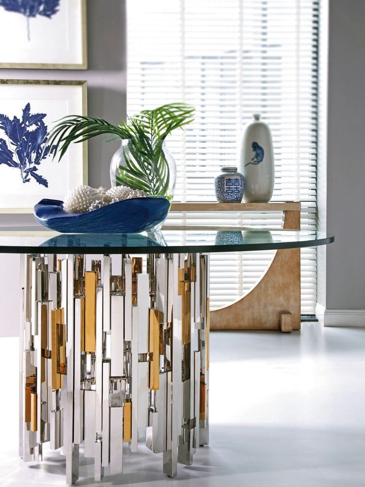 REGIS ROUND DINING TABLE