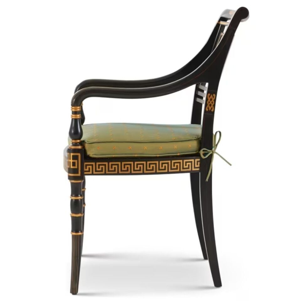 LAVINIA’S SANDALYE