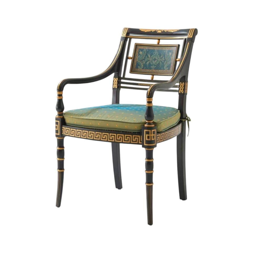 LAVINIA’S SANDALYE