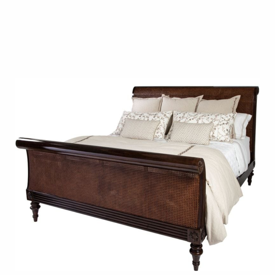 DENISON SLEIGH US KING BED