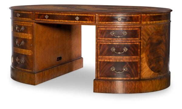 MAP PARTNER'S OVAL DESK